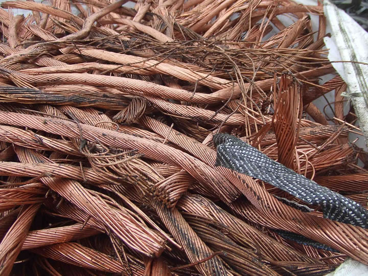 Copper Scrap Berry Candy - Image 2